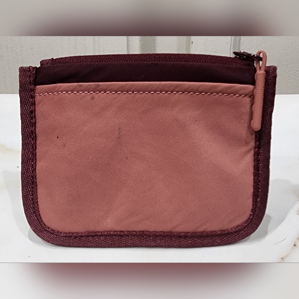 Lululemon True‎ Identity Card Case - Picture 3 of 4
